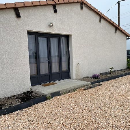Petite Maison En Pleine Campagne Labastide-Gabausse Экстерьер фото