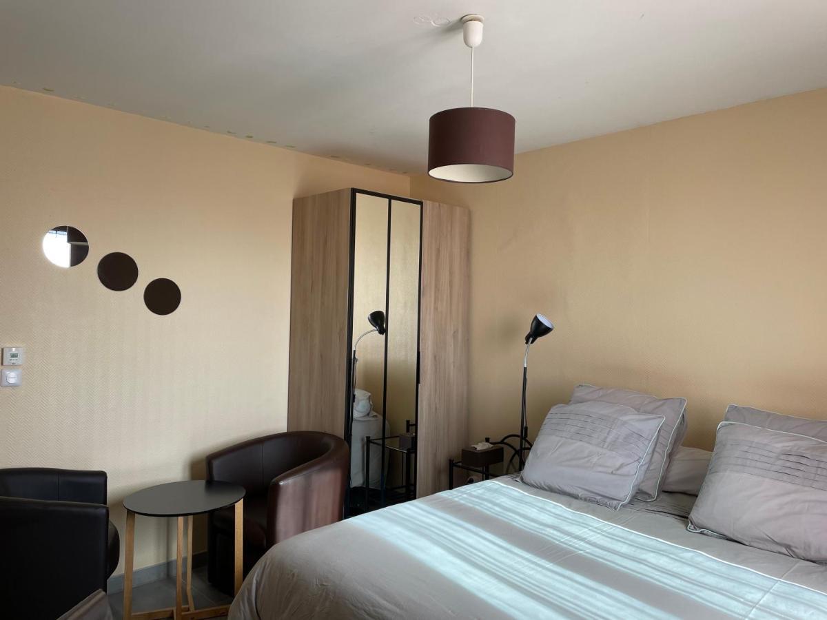 Petite Maison En Pleine Campagne Labastide-Gabausse Экстерьер фото